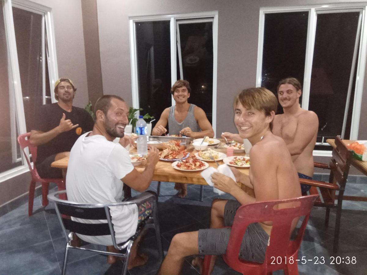فندق Oseda Nias Surf House Hilibotodane المظهر الخارجي الصورة