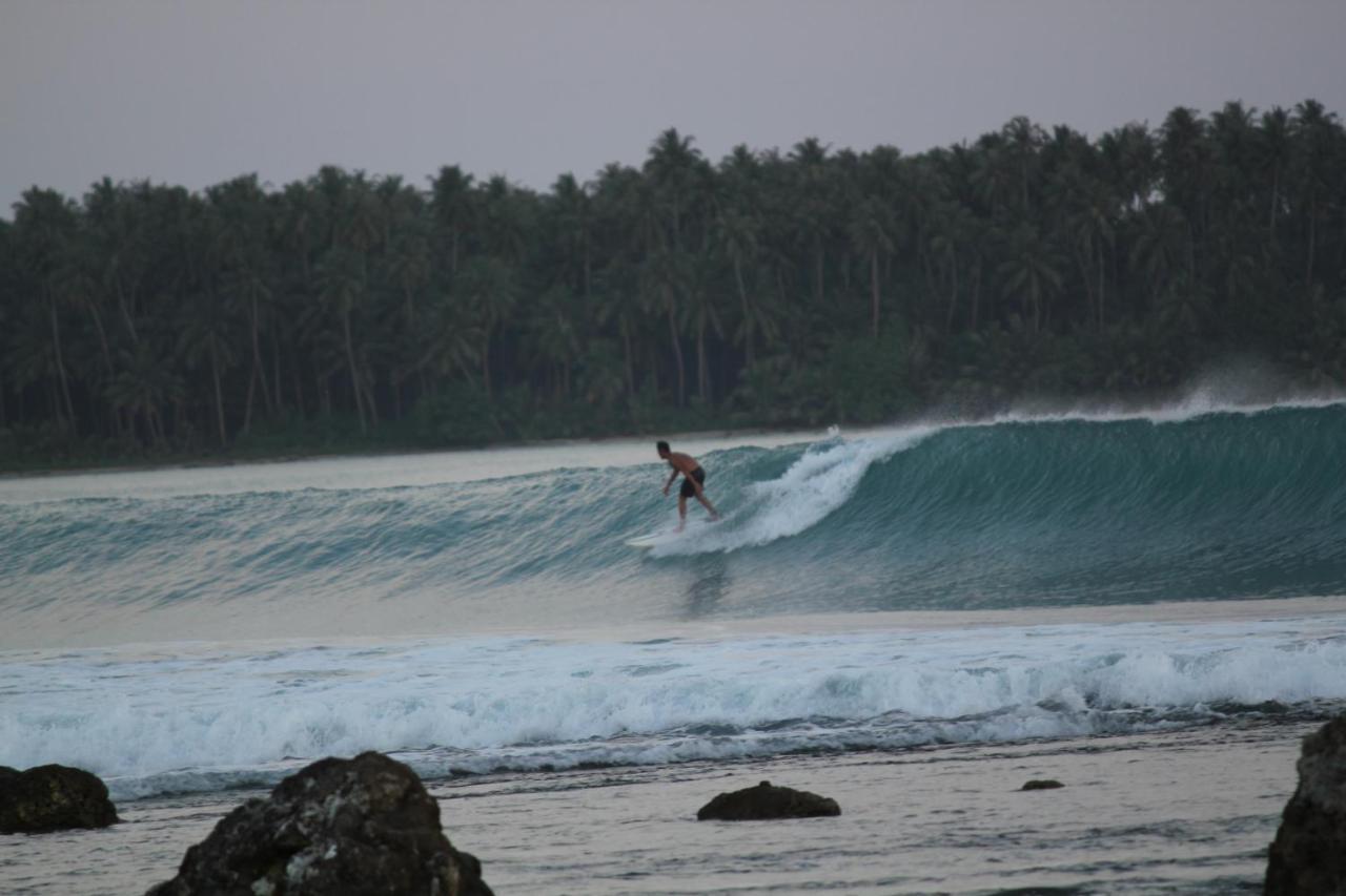 فندق Oseda Nias Surf House Hilibotodane المظهر الخارجي الصورة